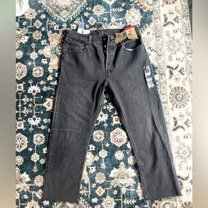 Brand new Levi’s 501 grey crop jeans